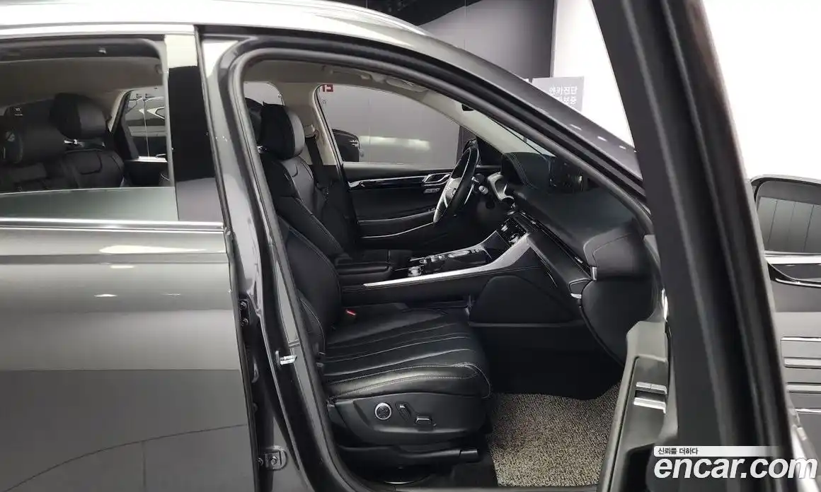 Genesis GV80 2022 2.5 Автомат в Москве № 22041, фото 13