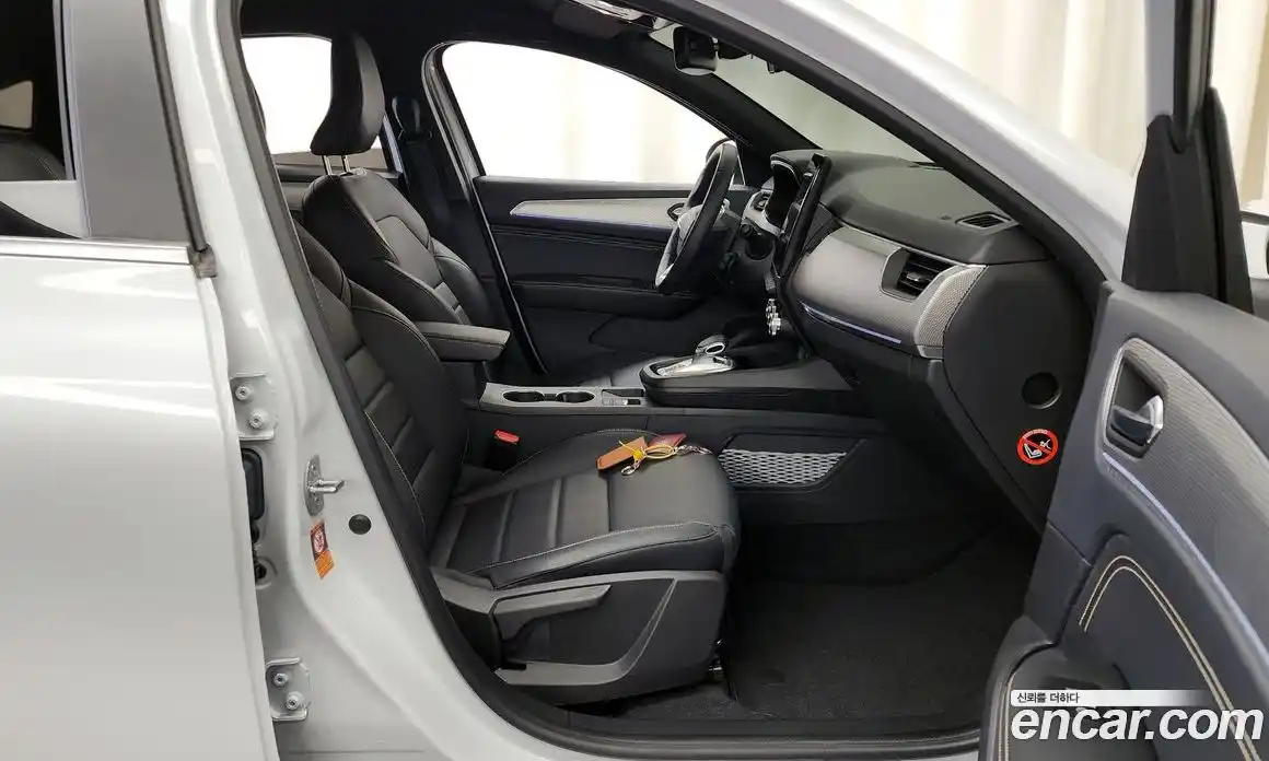 Renault Arkana 2025 1.6 Автомат в Москве № 221370, фото 7