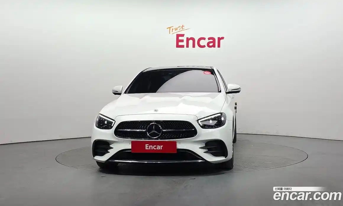 Mercedes-Benz E-Class 2022 2.0 Автомат в Москве № 222481, фото 3