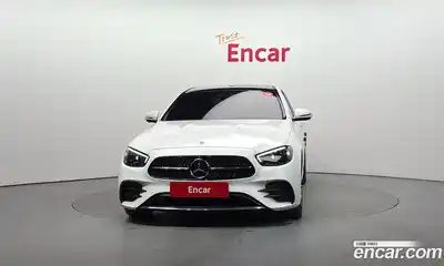 Mercedes-Benz E-Class 2022 2.0 Автомат в Москве № 222481, миниатюра 3