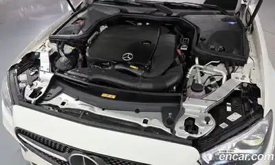 Mercedes-Benz E-Class 2022 2.0 Автомат в Москве № 222481, миниатюра 6