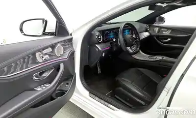 Mercedes-Benz E-Class 2022 2.0 Автомат в Москве № 222481, миниатюра 10