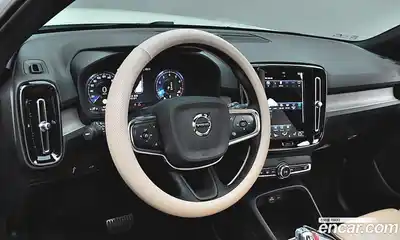 Volvo XC40 2021 2.0 Автомат в Москве № 223989, миниатюра 6