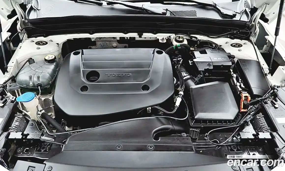 Volvo XC40 2021 2.0 Автомат в Москве № 223989, фото 8