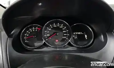 Renault SM3 2010 1.6 Автомат в Москве № 225897, миниатюра 9