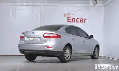 Renault SM3 2010 1.6 Автомат в Москве № 225897, миниатюра 10