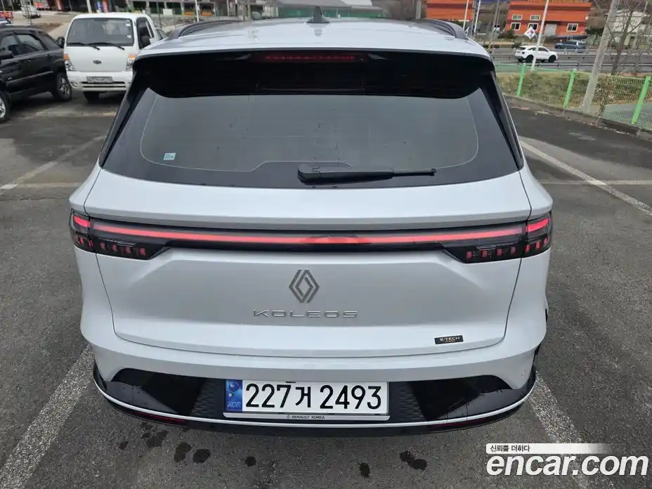 Renault Grand Koleos 2025 1.5 Автомат в Москве № 227257, фото 4