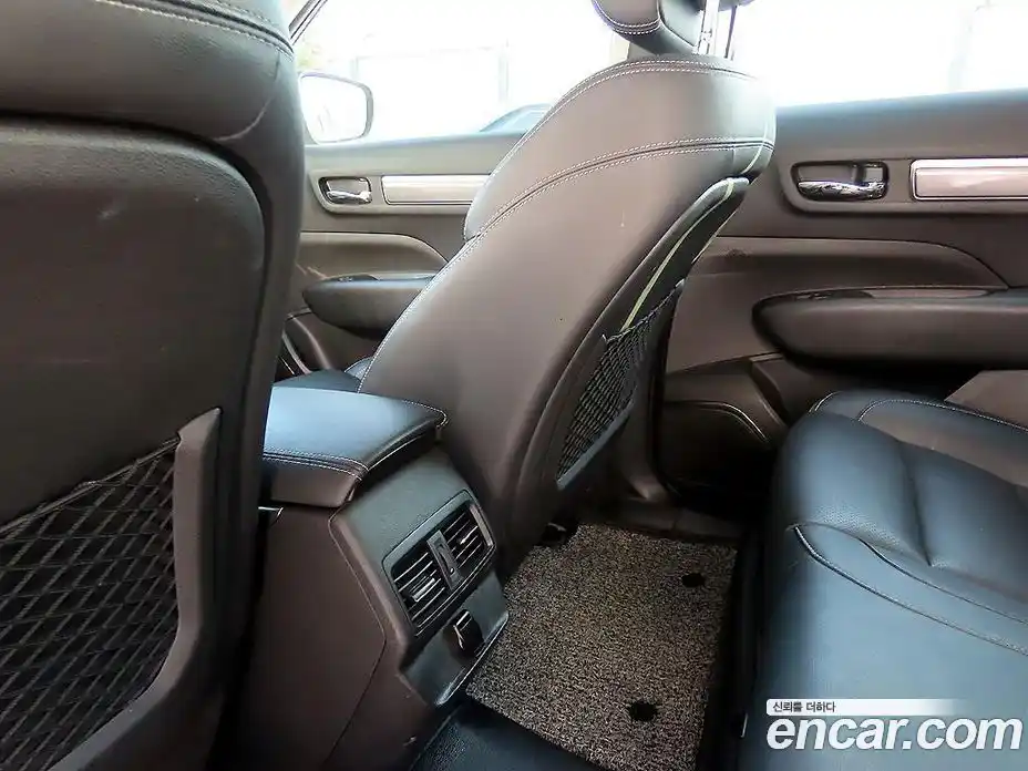 Renault QM6 2019 2.0 Автомат в Москве № 227488, фото 14