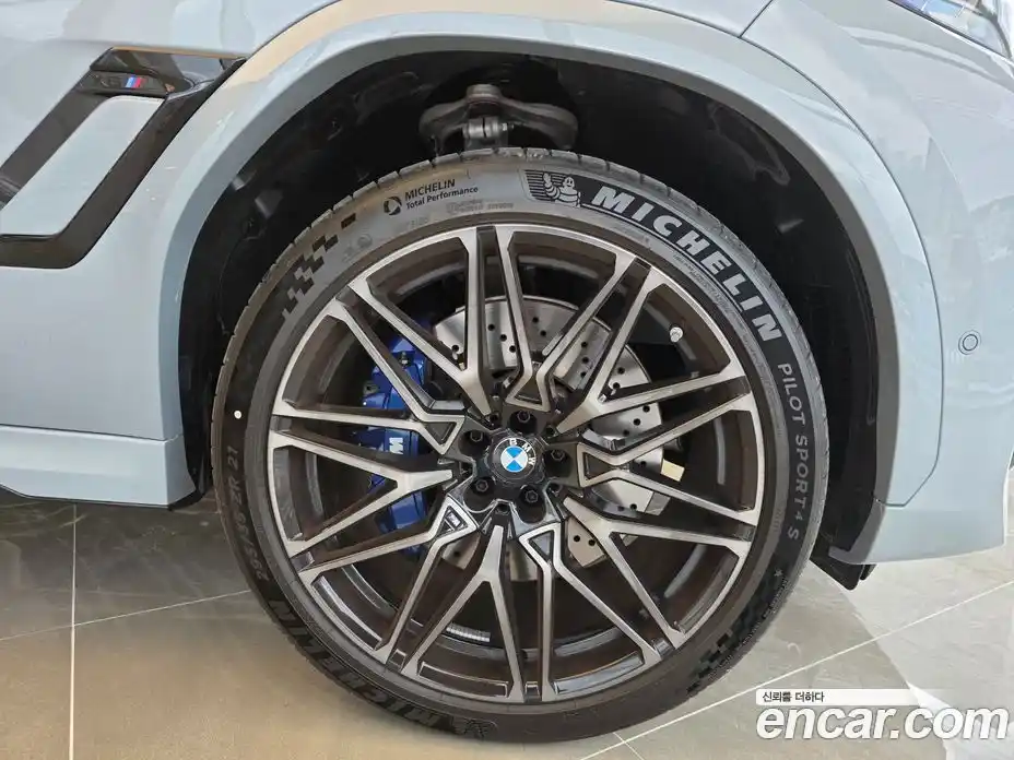 BMW X6M 2026 4.4 Автомат в Москве № 227713, фото 5