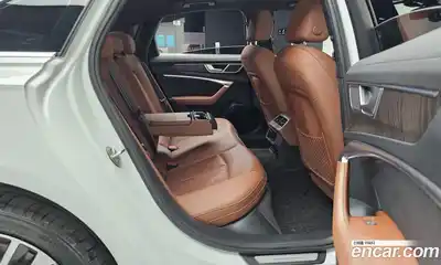 Audi A6 2023 2.0 Автомат в Москве № 230085, миниатюра 12