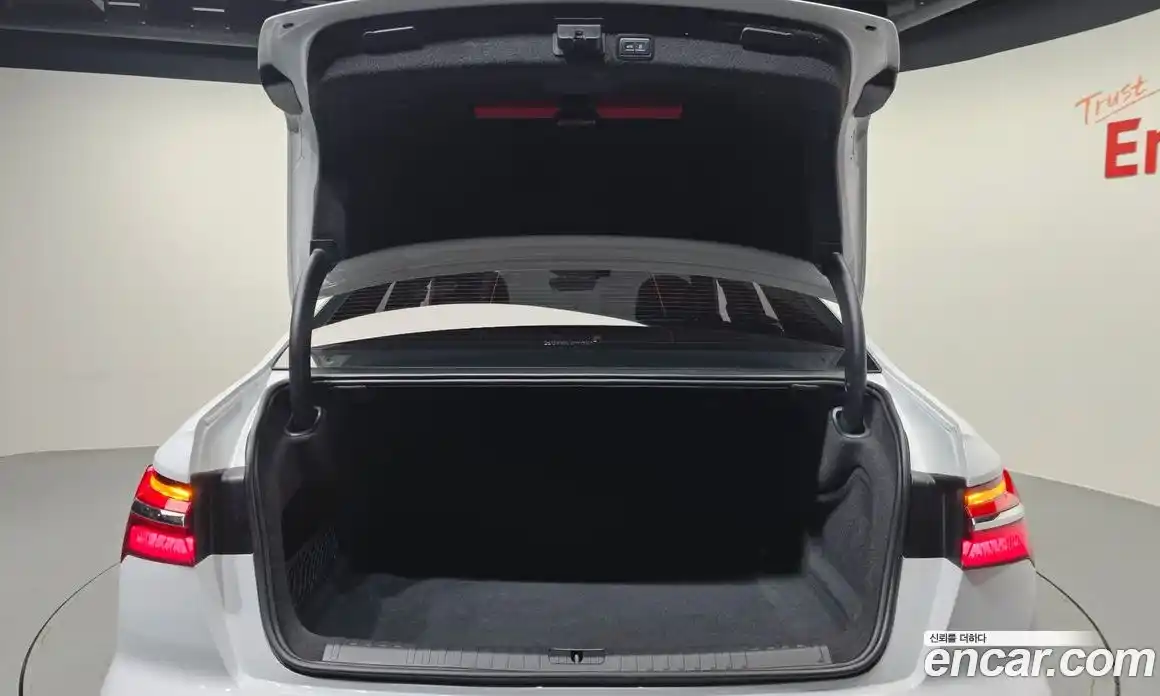 Audi A6 2023 2.0 Автомат в Москве № 230085, фото 20