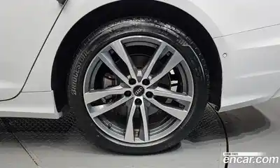 Audi A6 2023 2.0 Автомат в Москве № 230085, миниатюра 5