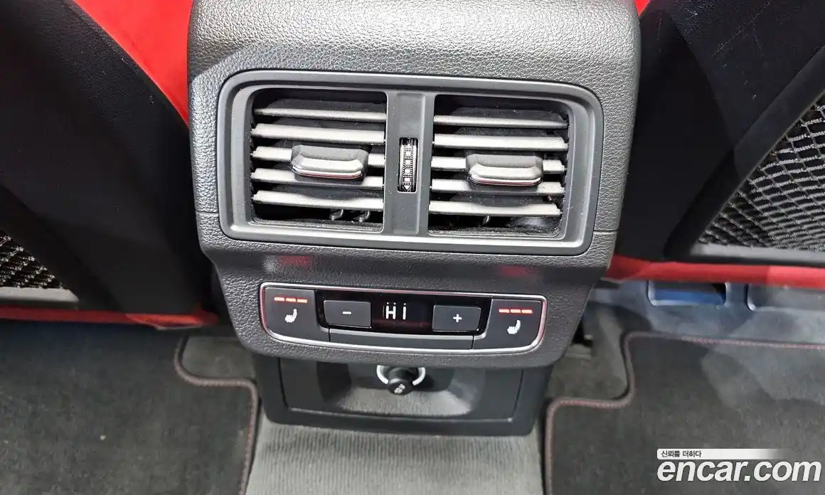 Audi SQ5 2020 3.0 Автомат в Москве № 230119, фото 15