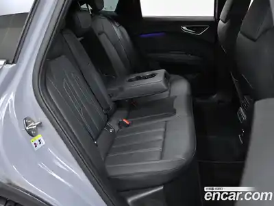 Audi Q4 e-tron 2023 1.0 Автомат в Москве № 230321, миниатюра 12