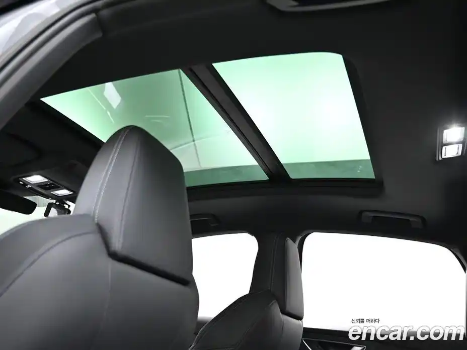 Audi Q4 e-tron 2023 1.0 Автомат в Москве № 230321, фото 19