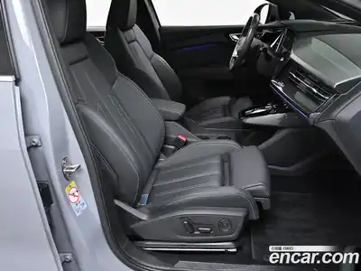 Audi Q4 e-tron 2023 1.0 Автомат в Москве № 230321, миниатюра 10