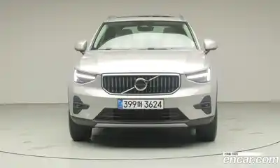 Volvo XC40 2025 2.0 Автомат в Москве № 230693, миниатюра 3