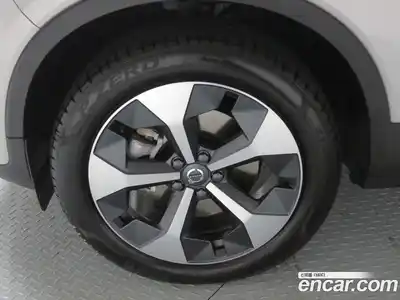 Volvo XC40 2025 2.0 Автомат в Москве № 230693, миниатюра 5