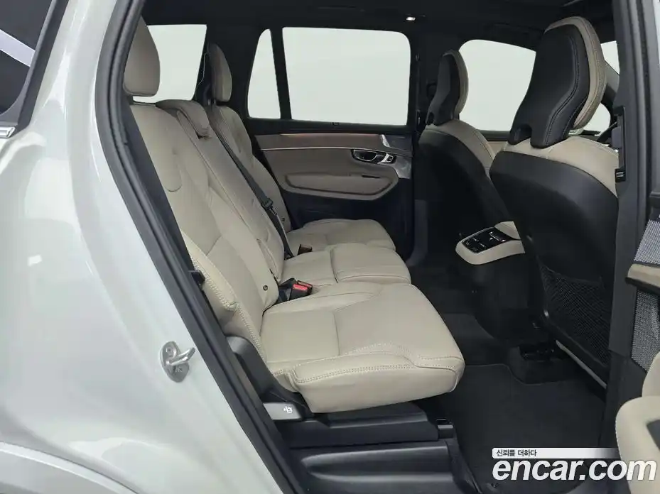 Volvo XC90 2026 2.0 Автомат в Москве № 230732, фото 12