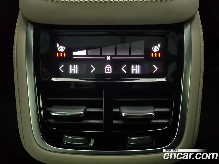 Volvo XC90 2026 2.0 Автомат в Москве № 230732, фото 19