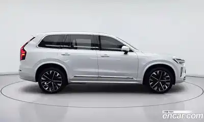 Volvo XC90 2026 2.0 Автомат в Москве № 230732, миниатюра 3