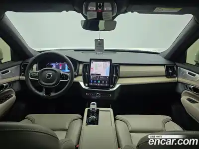 Volvo XC90 2026 2.0 Автомат в Москве № 230732, миниатюра 7