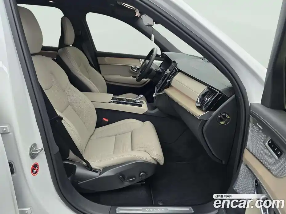 Volvo XC90 2026 2.0 Автомат в Москве № 230732, фото 10