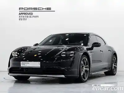 Porsche Taycan, 2024