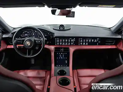 Porsche Taycan 2024 0.1 Автомат в Москве № 231044, миниатюра 7