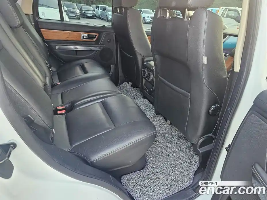 Land Rover Range-Rover Sport 2012 3.0 Автомат в Москве № 231347, фото 7