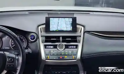 Lexus NX 2015 2.5 Автомат в Москве № 232018, миниатюра 2