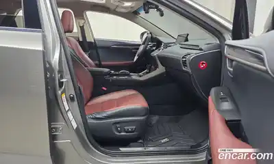 Lexus NX 2017 2.5 Автомат в Москве № 232032, миниатюра 4