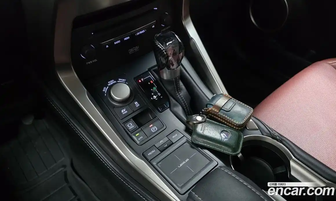 Lexus NX 2017 2.5 Автомат в Москве № 232032, фото 7