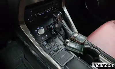 Lexus NX 2017 2.5 Автомат в Москве № 232032, миниатюра 7