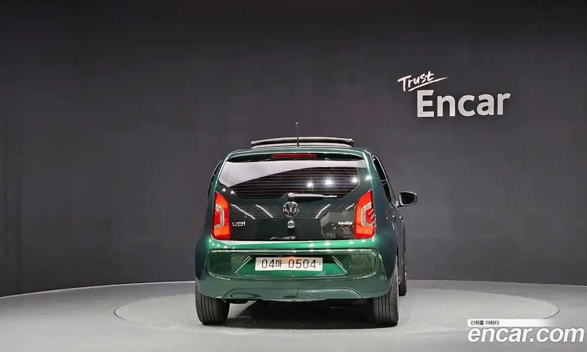 Volkswagen up! 2016 1.0 Автомат в Москве № 232125, фото 19