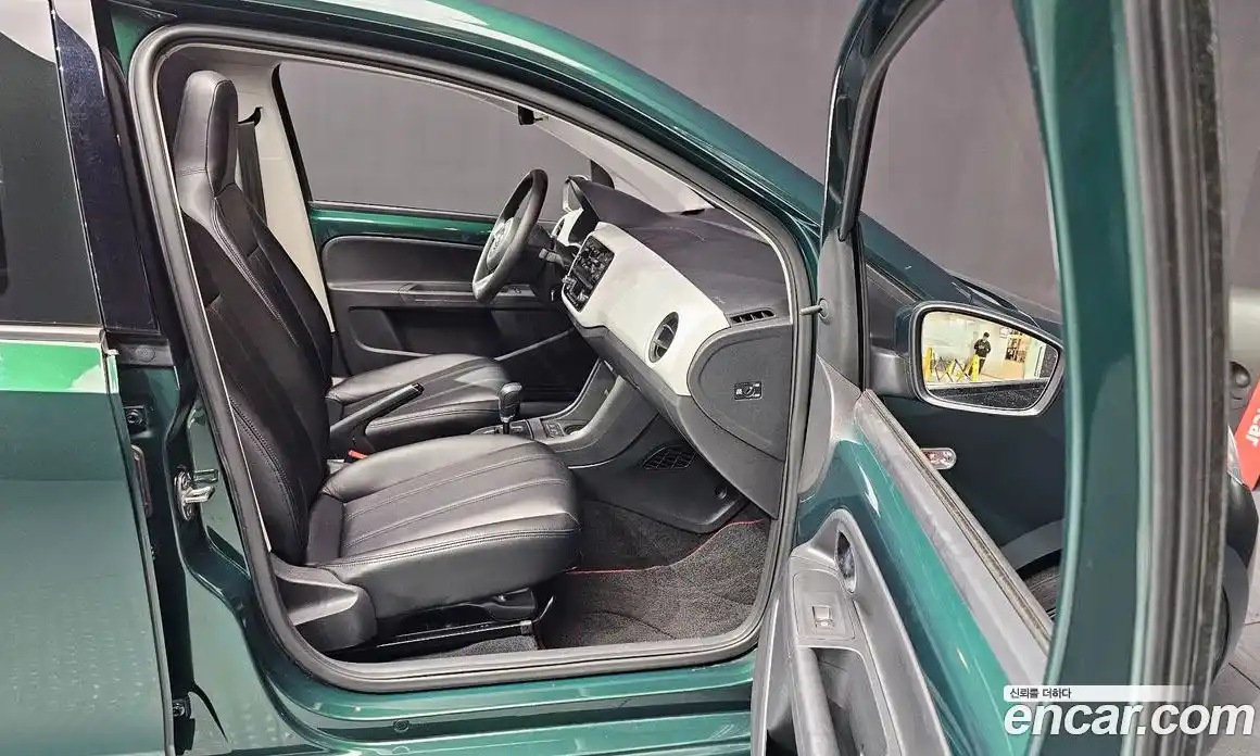 Volkswagen up! 2016 1.0 Автомат в Москве № 232125, фото 5