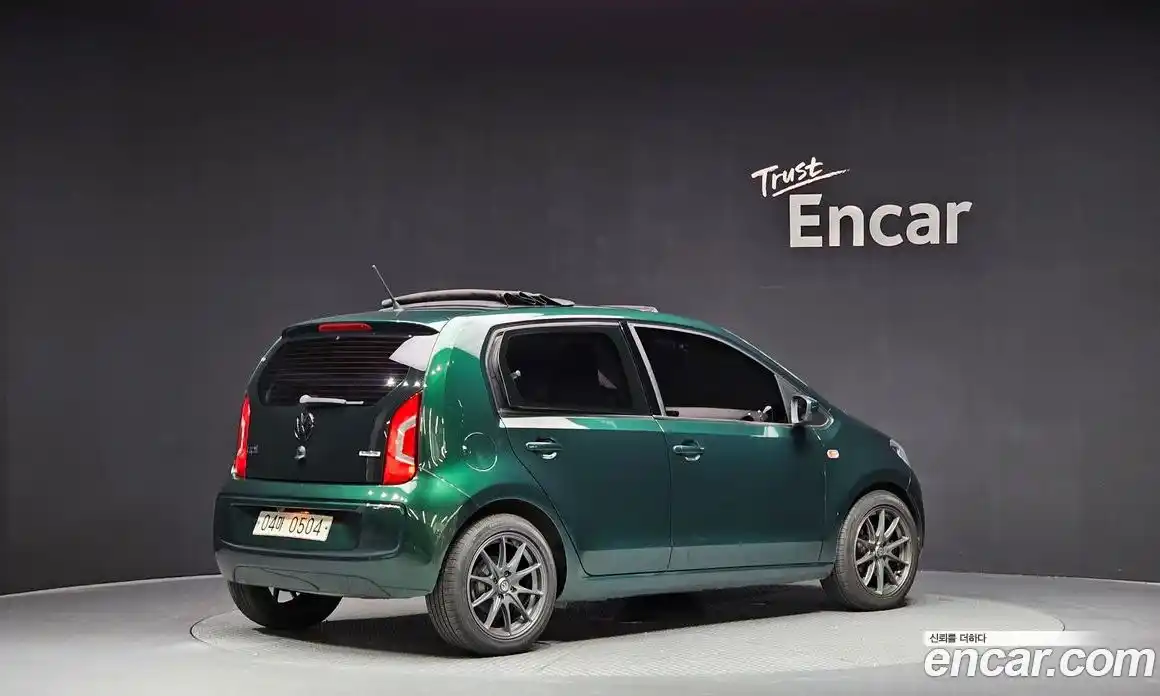 Volkswagen up! 2016 1.0 Автомат в Москве № 232125, фото 7