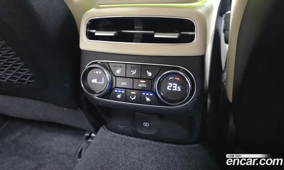 Genesis GV70 2021 2.5 Автомат в Москве № 23451, фото 3