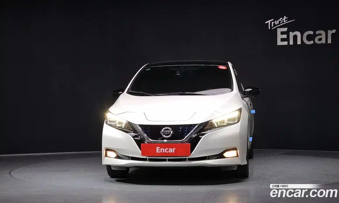 Nissan Leaf 2019 0.1 Автомат в Москве № 238143, фото 16
