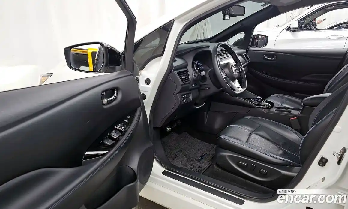 Nissan Leaf 2019 0.1 Автомат в Москве № 238143, фото 20