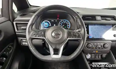 Nissan Leaf 2019 0.1 Автомат в Москве № 238143, миниатюра 6
