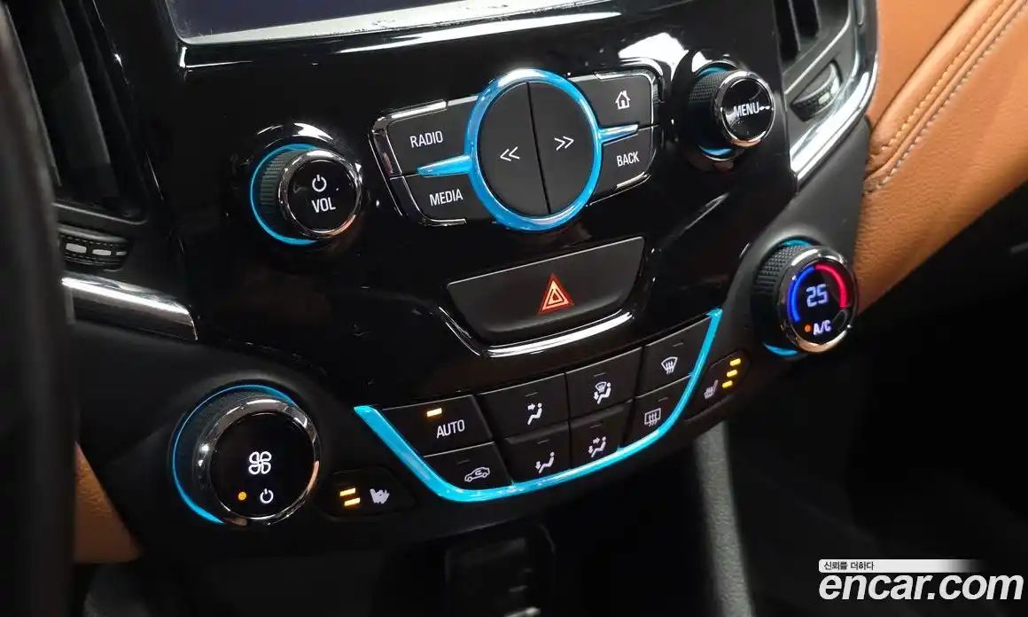 Chevrolet Cruze 2017 1.4 Автомат в Москве № 239219, фото 18