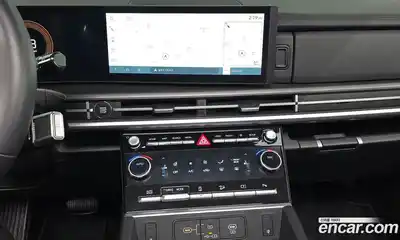 Hyundai Santa Fe 2024 2.5 Автомат в Москве № 243444, миниатюра 2