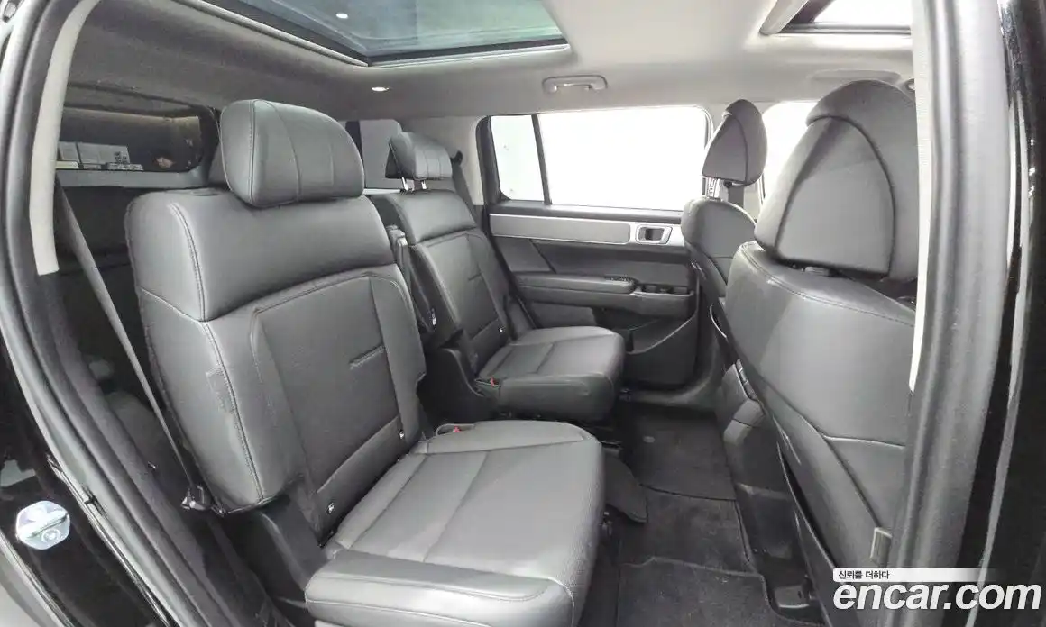 Hyundai Santa Fe 2024 2.5 Автомат в Москве № 243444, фото 3