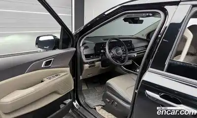 Kia Canival 2025 2.2 Автомат в Москве № 243593, миниатюра 3