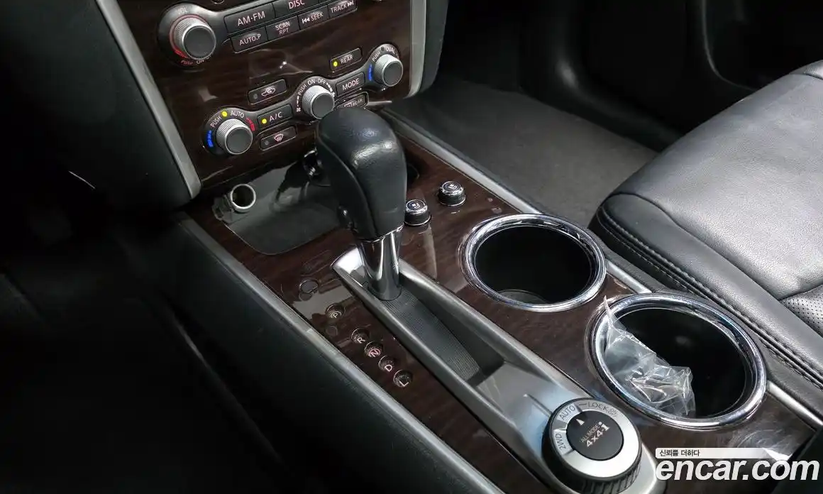 Nissan Pathfinder 2014 3.5 Автомат в Москве № 248718, фото 8