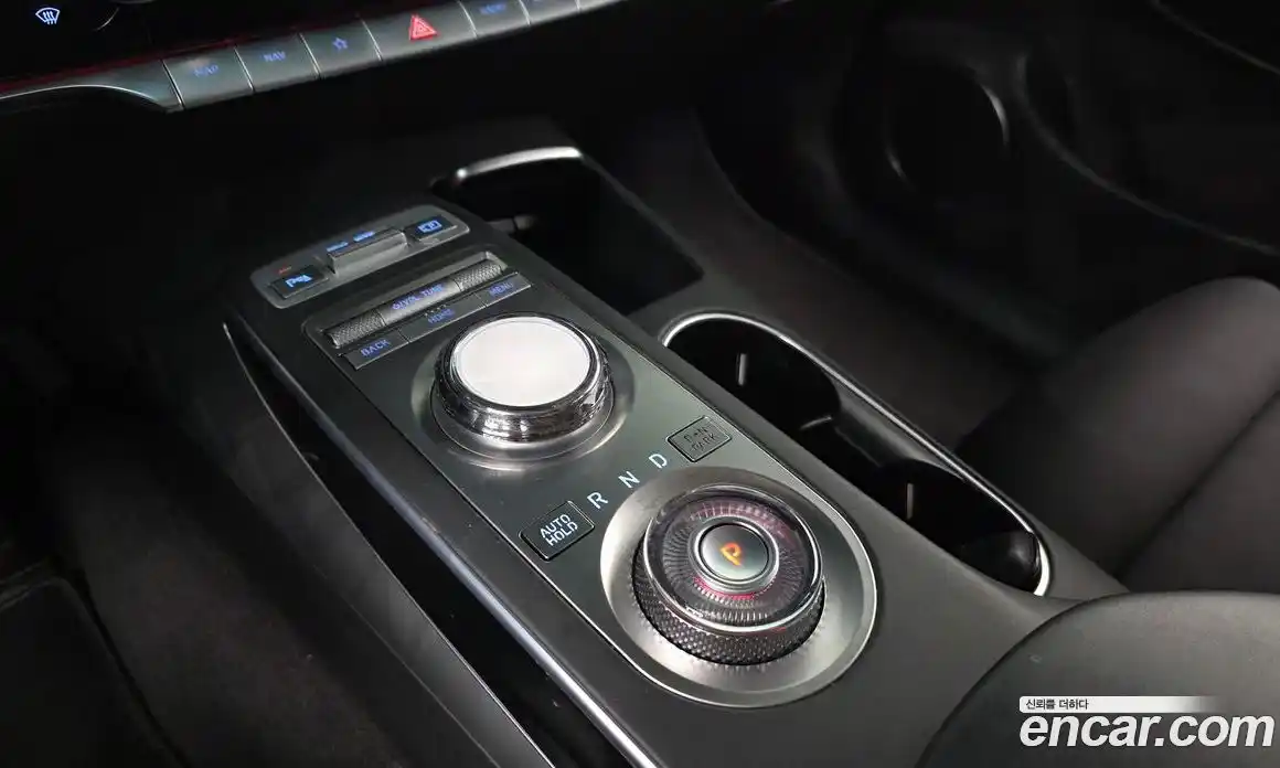 Genesis GV70 2022 2.5 Автомат в Москве № 24896, фото 8