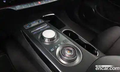 Genesis GV70 2022 2.5 Автомат в Москве № 24896, миниатюра 8