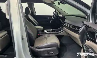 Kia Canival 2025 3.5 Автомат в Москве № 250408, миниатюра 4