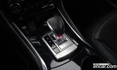 Infiniti Q30 2017 2.0 Автомат в Москве № 256128, миниатюра 5